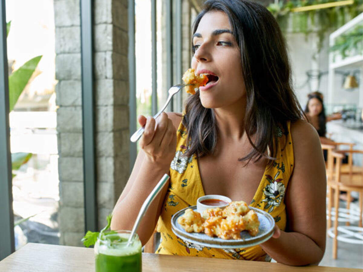 #2 पाचन के मामले Healthy Diet के लिए अपनी उम्र और गतिविधि के अनुसार खाएं