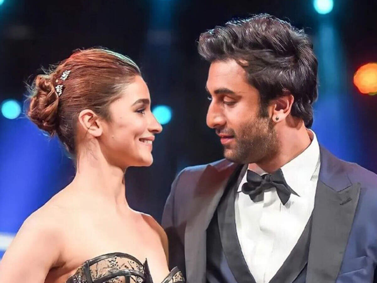 1200px x 900px - Ranbir Kapoor & Alia Bhatt's Wedding Is Going To Be A Star-Studded Affair |  Femina.in