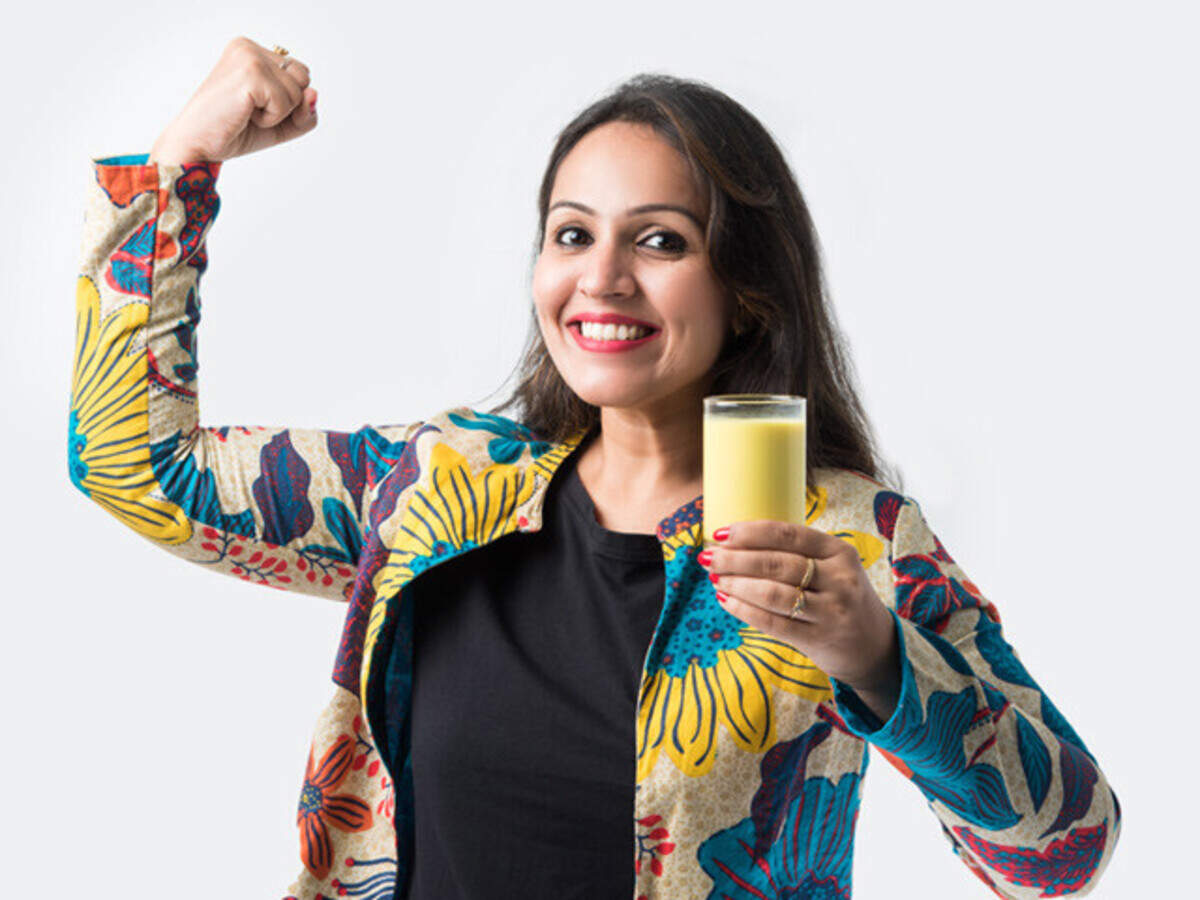 Check Out The Many Benefits Of Turmeric Milk For Hair Health! Check Out The Many Benefits Of Turmeric Milk For Hair Health!