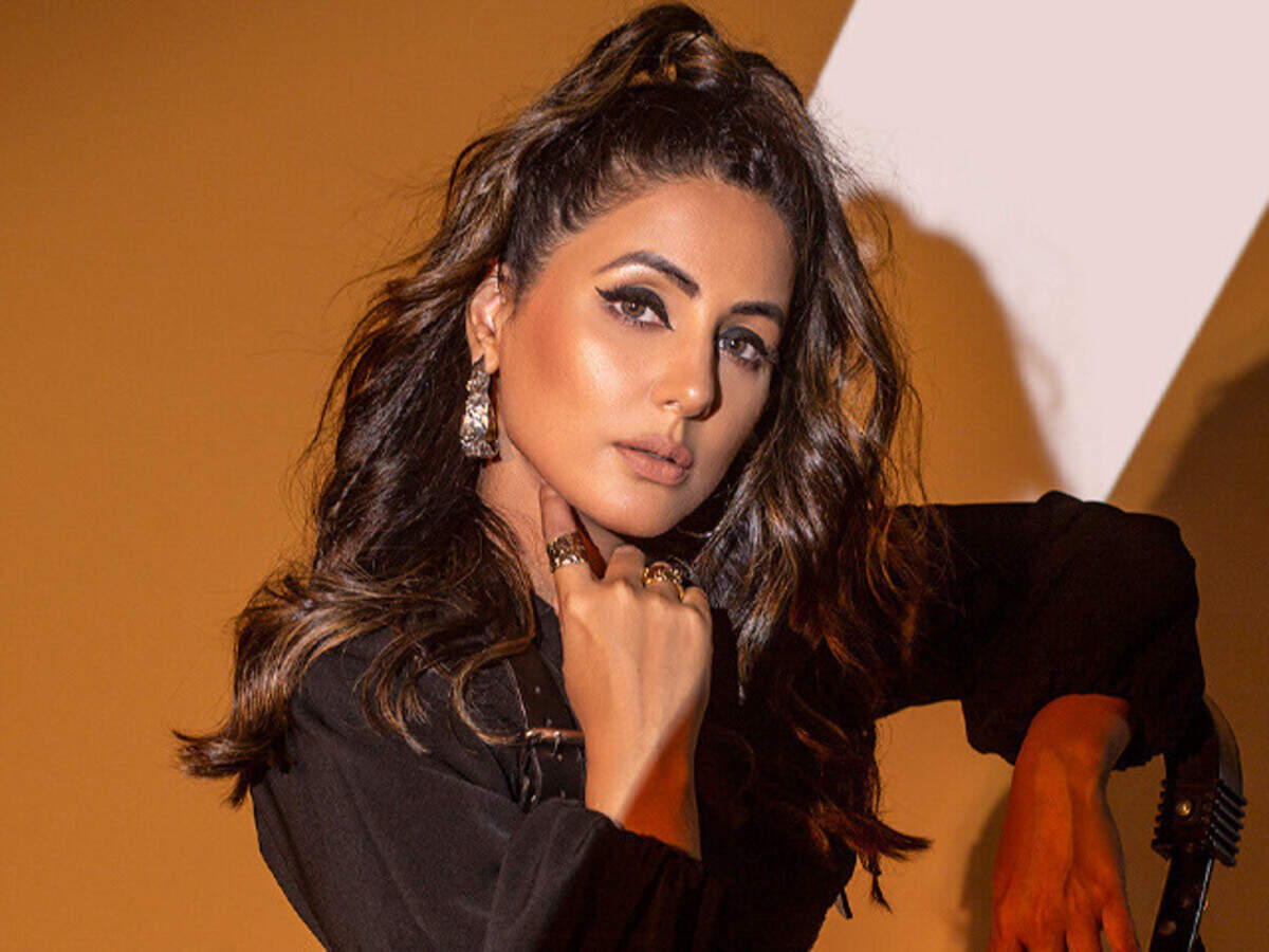 Hina Khan Gets Candid About Her Journey, Fashion Preferances & Upcoming  Projects | Femina.in