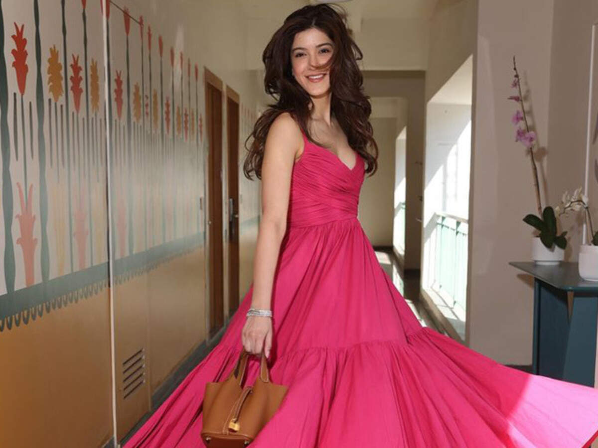 anti fit dresses Womens Fitted Maxi Dress L main image 0