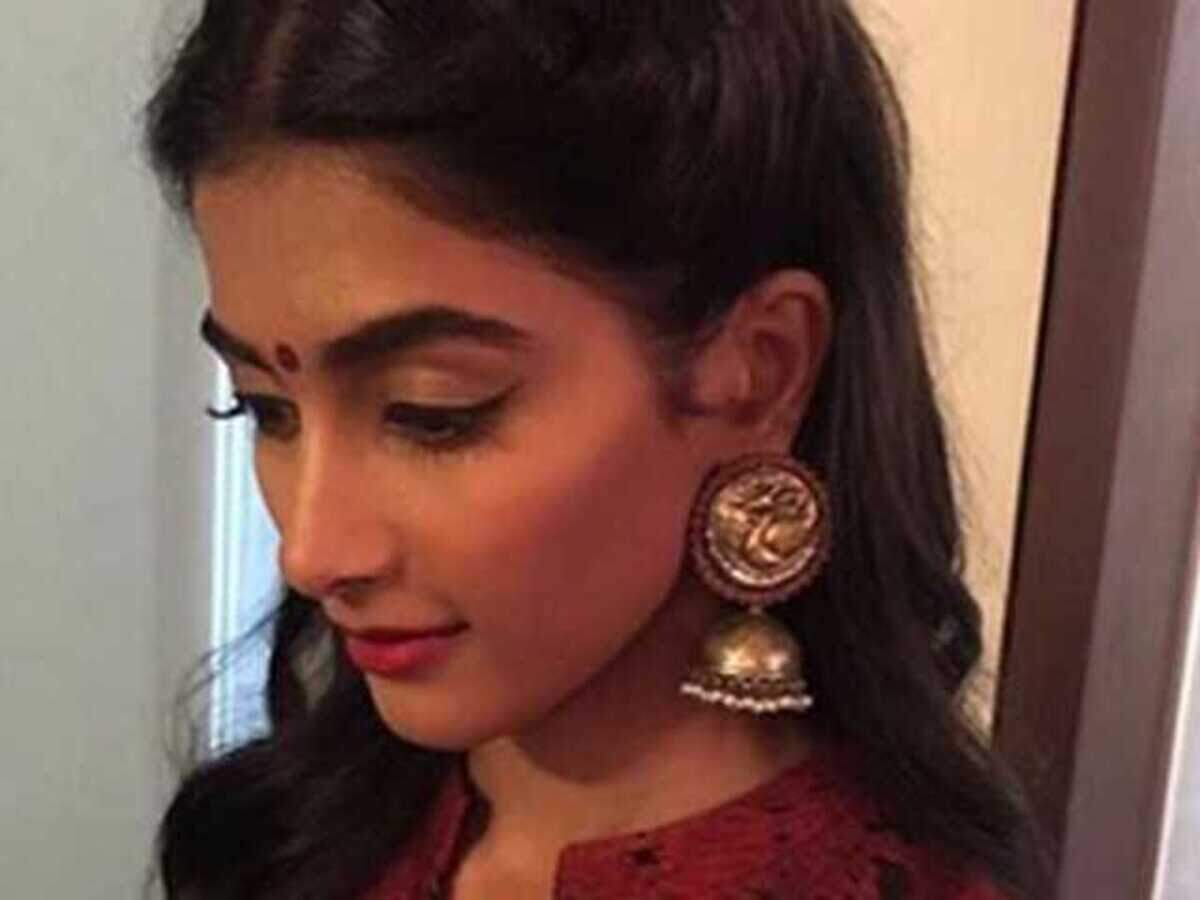B-town makeup looks #inspo this Dussehra B-town makeup looks #inspo this Dussehra