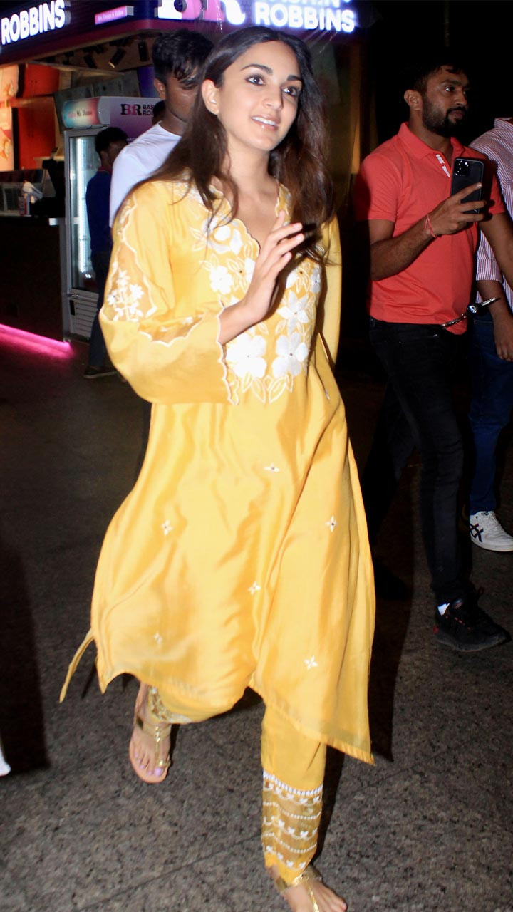 Kiara Advani picks a radiant yellow salwar kameez for her airport spotting