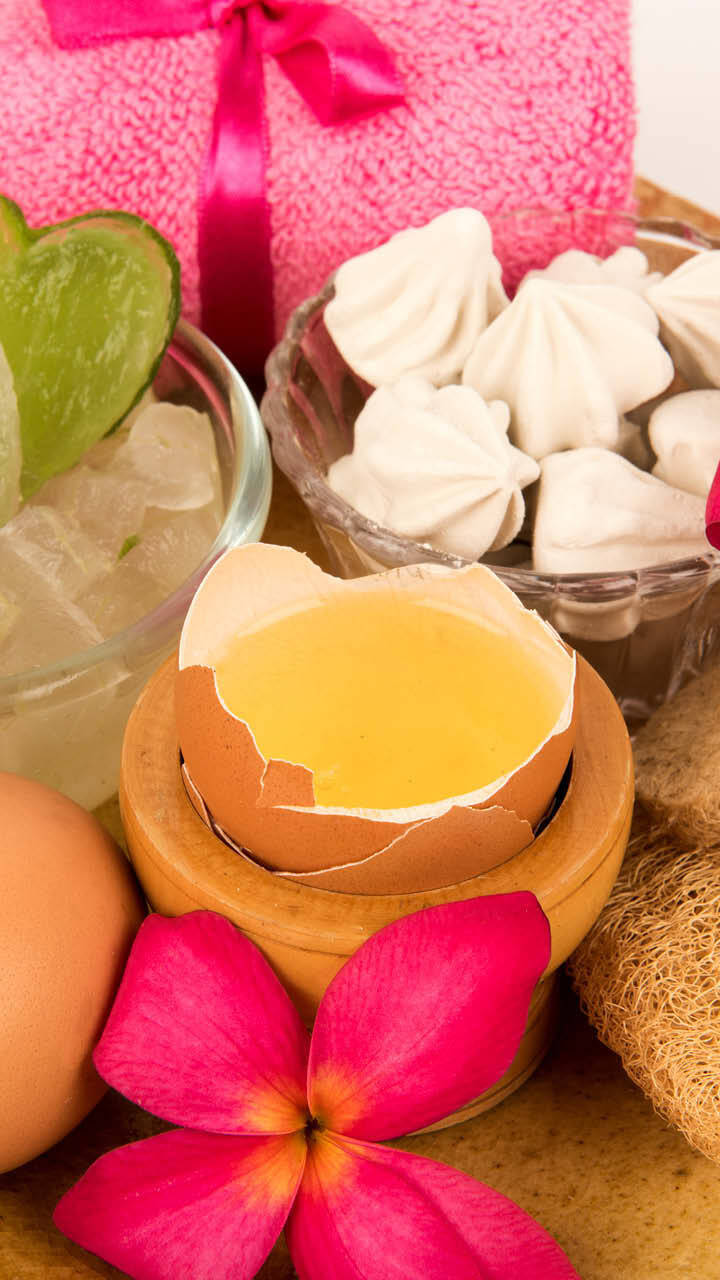 7 DIY Egg Hair Masks to Increase Hair Growth